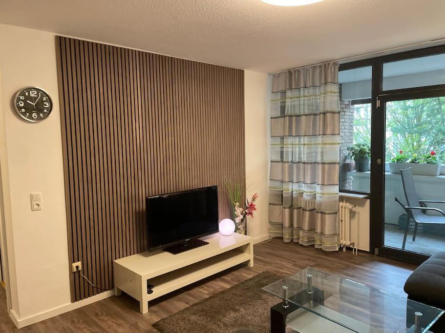 Gemutlich Und Moderne Wohnung In Dusseldorf Bagian luar foto